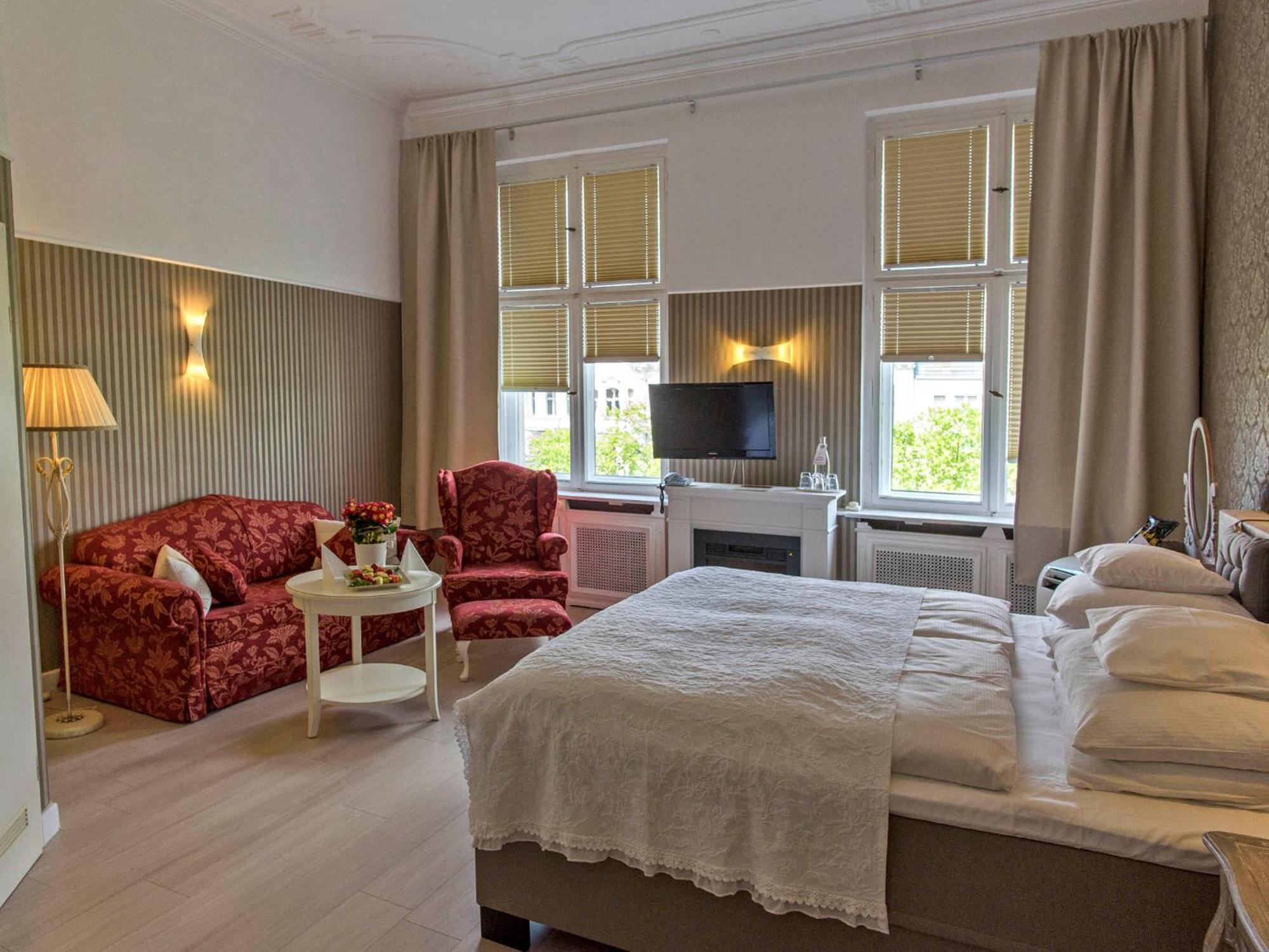 Hotel Augusta Am Kurfuerstendamm — Foto 3